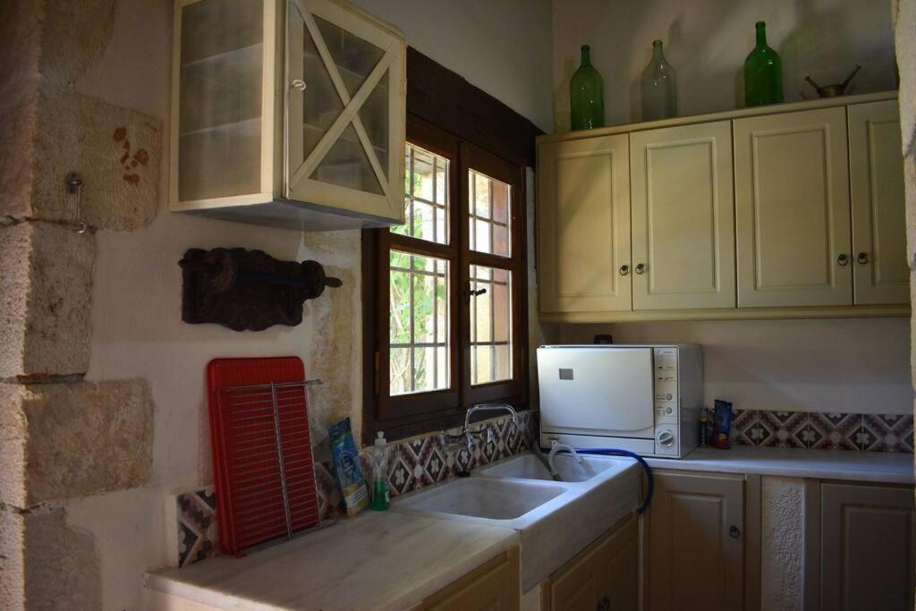 Traditional Villa With Pool In Sfakia Imbros Ngoại thất bức ảnh