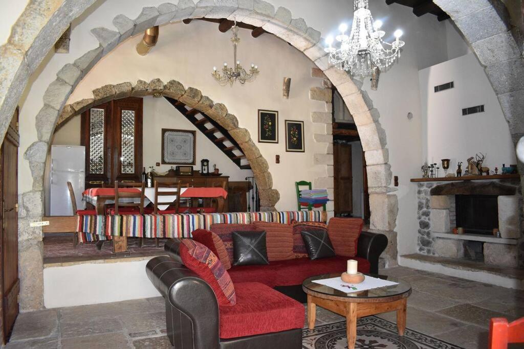Traditional Villa With Pool In Sfakia Imbros Ngoại thất bức ảnh