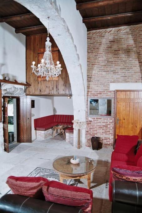 Traditional Villa With Pool In Sfakia Imbros Ngoại thất bức ảnh